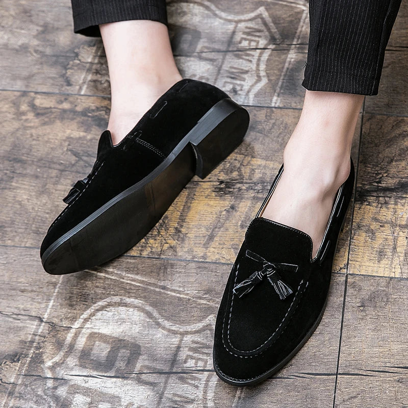 2025 New Spring Soft Suede Loafers for Men Tassel Slip On Leather Casual Shoes Yellow Moccasins Classic Business Shoes Luxury