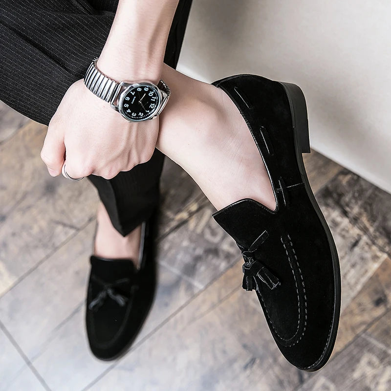 2025 New Spring Soft Suede Loafers for Men Tassel Slip On Leather Casual Shoes Yellow Moccasins Classic Business Shoes Luxury
