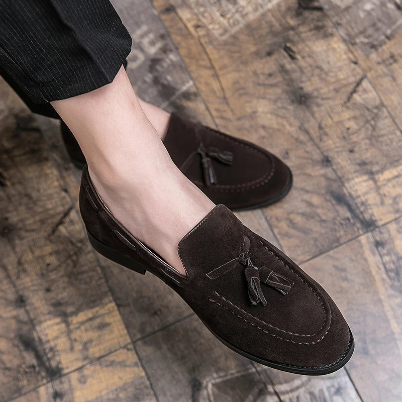 2025 New Spring Soft Suede Loafers for Men Tassel Slip On Leather Casual Shoes Yellow Moccasins Classic Business Shoes Luxury