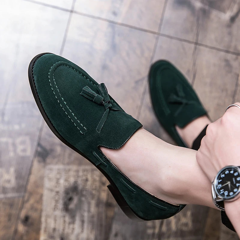 2025 New Spring Soft Suede Loafers for Men Tassel Slip On Leather Casual Shoes Yellow Moccasins Classic Business Shoes Luxury
