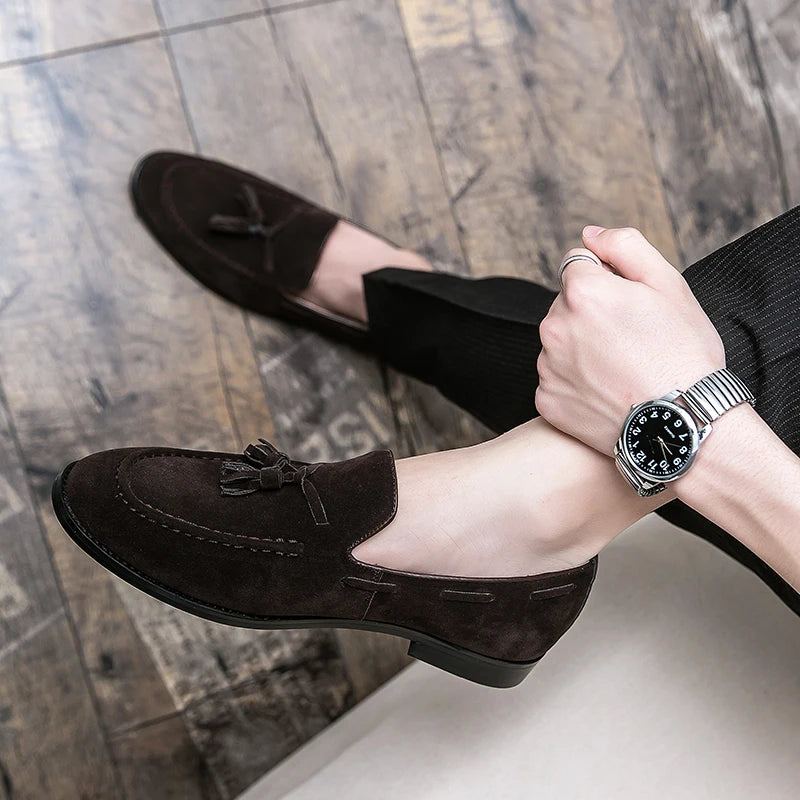 2025 New Spring Soft Suede Loafers for Men Tassel Slip On Leather Casual Shoes Yellow Moccasins Classic Business Shoes Luxury