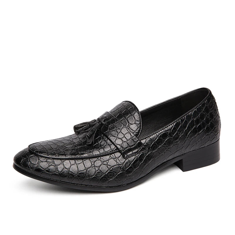 2025 New Spring Soft Suede Loafers for Men Tassel Slip On Leather Casual Shoes Yellow Moccasins Classic Business Shoes Luxury