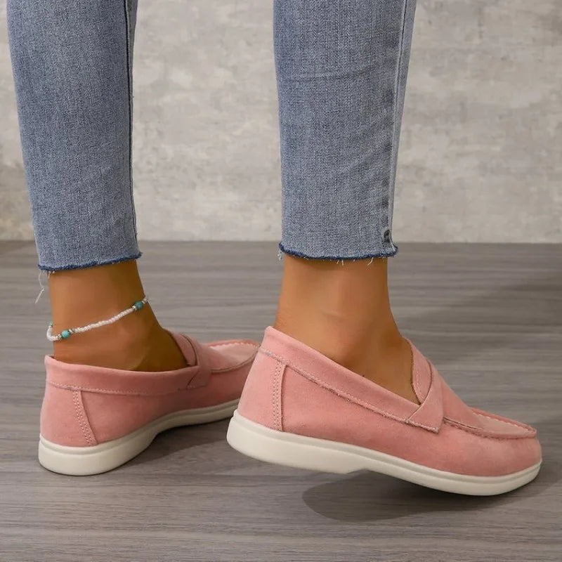 New Nude Suede Flats Shoes Women Loafers Spring Autumn Walk Moccasin Metal Lock Tassel Soft Sole Mules Causal Slip on Shoes