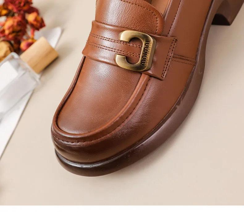 DRKANOL Fashion Genuine Leather Pumps Women Slip On Loafers British Style Retro Round Toe Metal Thick Heel Casual Shoes Big Size