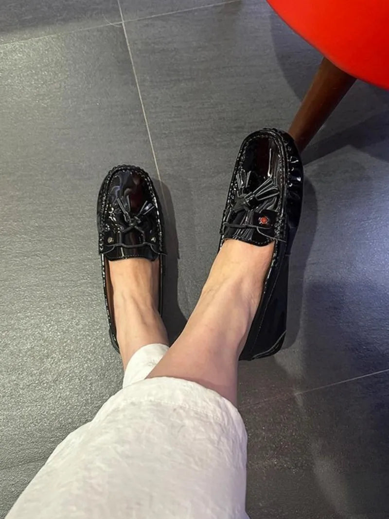 Office Ladies Comfortable Breathable Genuine Leather Flats Breathable Fashion Tassel Spring Summer Women Patent Leather Loafers