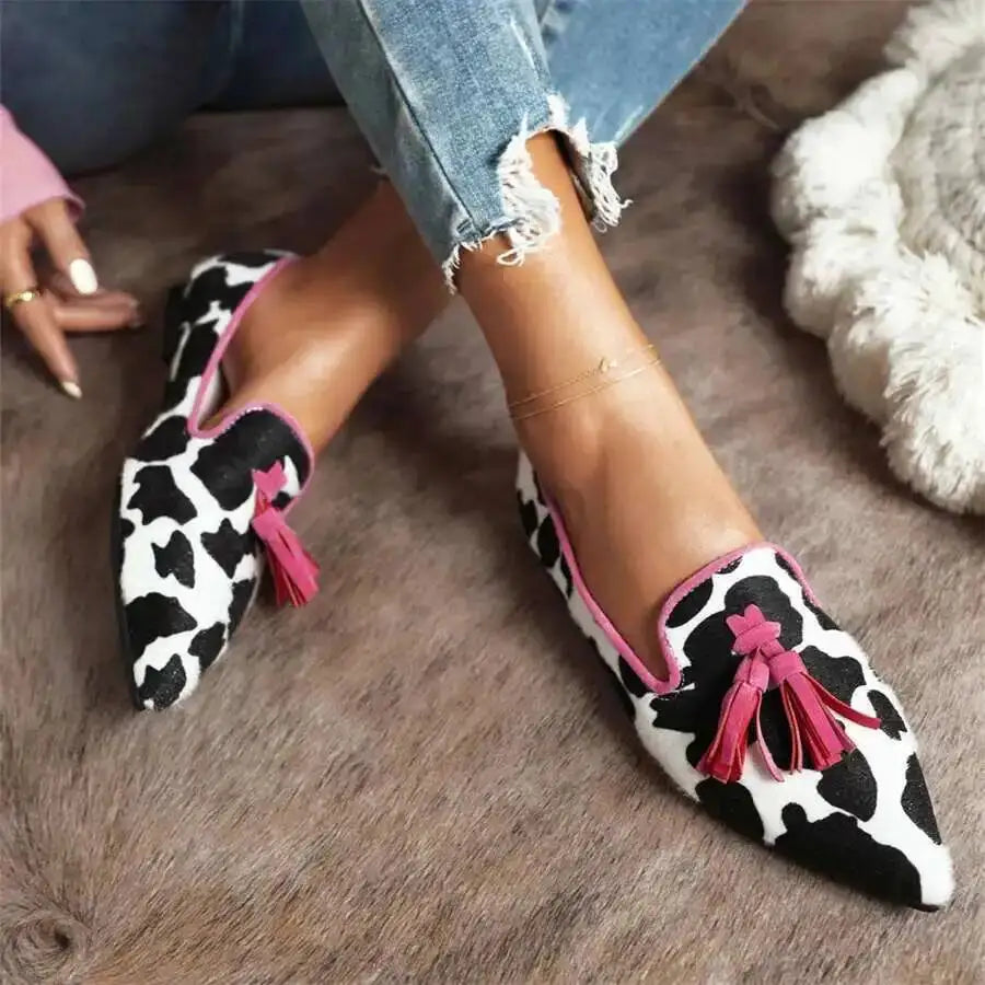 Cow Print Pointed Toe Loafers Women Shoes Tassel Slip‑on Casual Flat Shoes