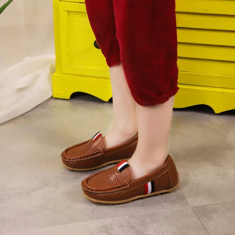 JGSHOWKITO Boys Shoes Fashion Soft Flat Loafers For Toddler Boy Big Kids Sneakers Children Flats Breathable Moccasin Cut-outs