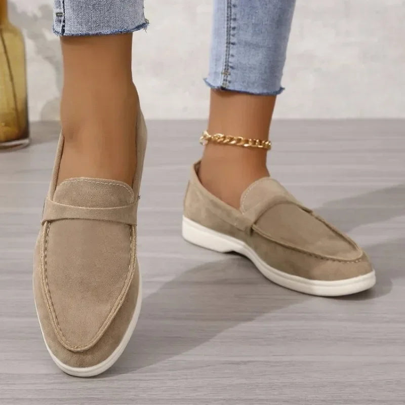 New Nude Suede Flats Shoes Women Loafers Spring Autumn Walk Moccasin Metal Lock Tassel Soft Sole Mules Causal Slip on Shoes