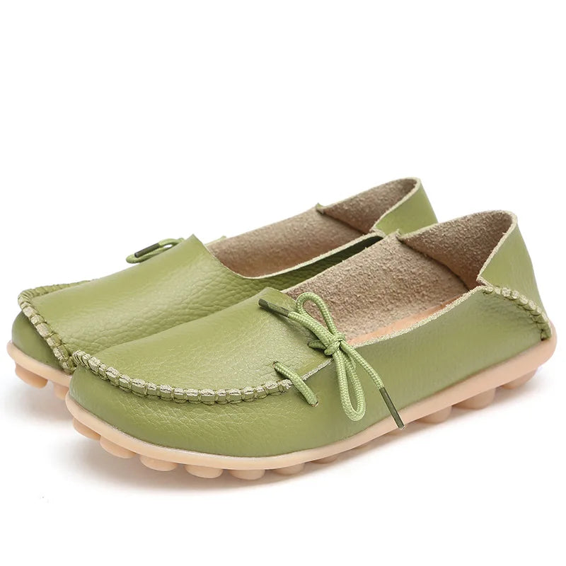 New Moccasins Women Flats 2026 Autumn Woman Loafers Genuine Leather Female Shoes Slip On Ballet Bowtie Women's Shoes Big Size