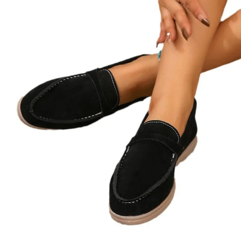 New Nude Suede Flats Shoes Women Loafers Spring Autumn Walk Moccasin Metal Lock Tassel Soft Sole Mules Causal Slip on Shoes