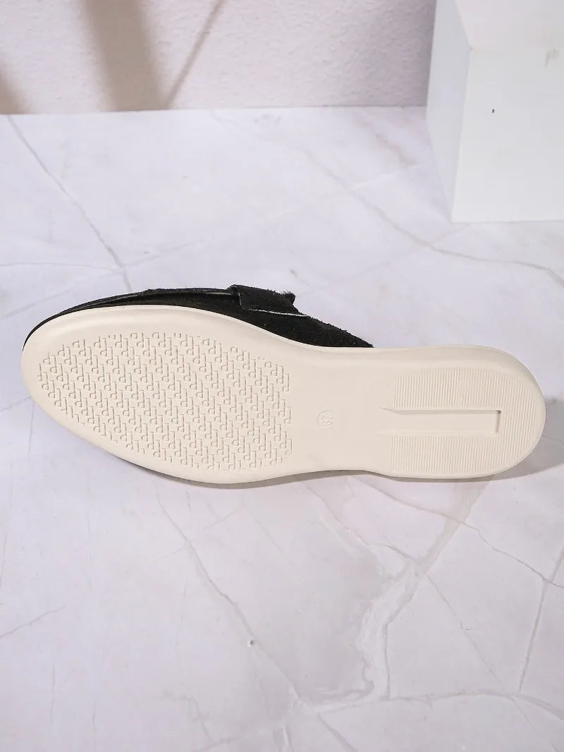 2025 New Casual Flat Bottom Lock Tassel Loafers Fashion Women Single Shoes Brand Metal Buckle Slipper Comfortable Slip on Shoes