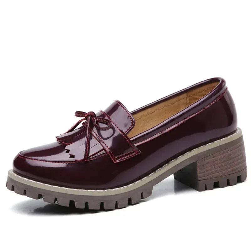Loveontop Women Loafers Tassel Moccasins Bow-knot Round Toe Spring Autumn Ladies Slip-On Flats Handmade Genuine Leather Retro