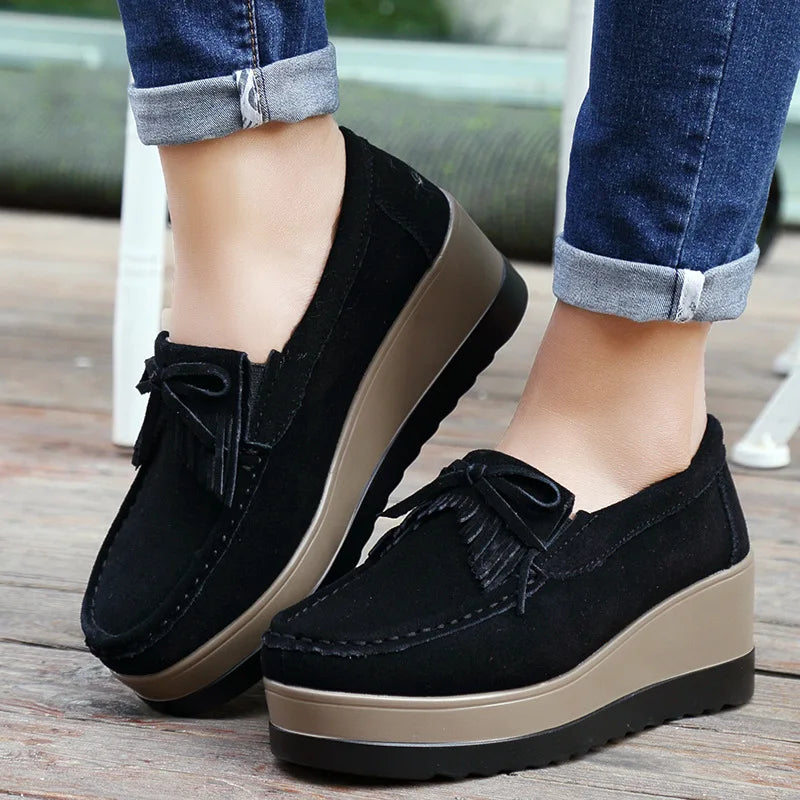 Fashon Green Suede Shoes of Women 2025 Spring Platform Leather Flats Slip on Sneakers Designer Tassel Fringe Loafer Moccasins