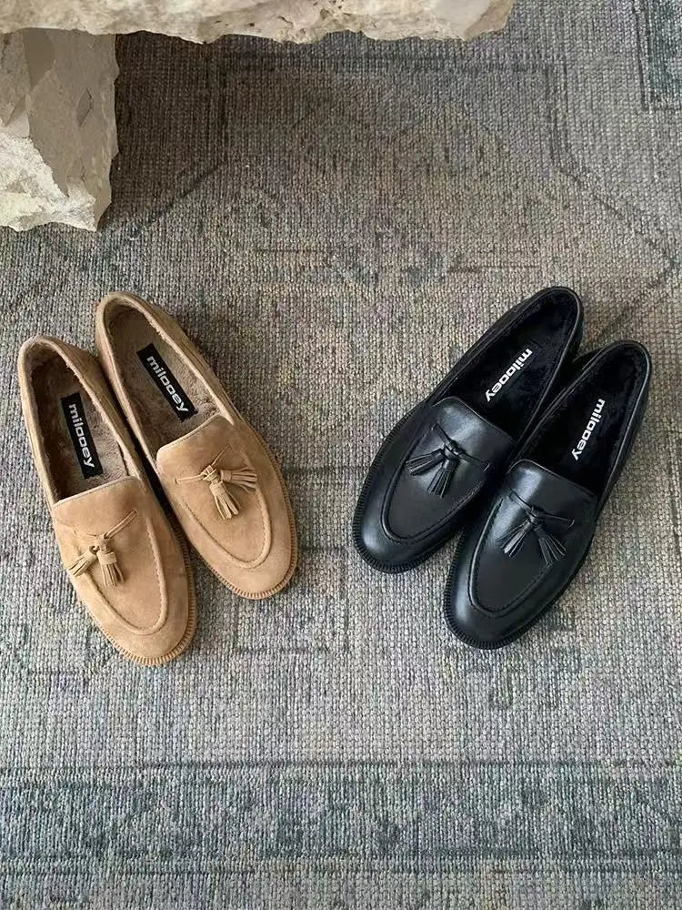 Casual Loafers Women Suede Tassel Round Toe Non-Slip Flat Shoes Women Flat Comfortable Vintage Loafers
