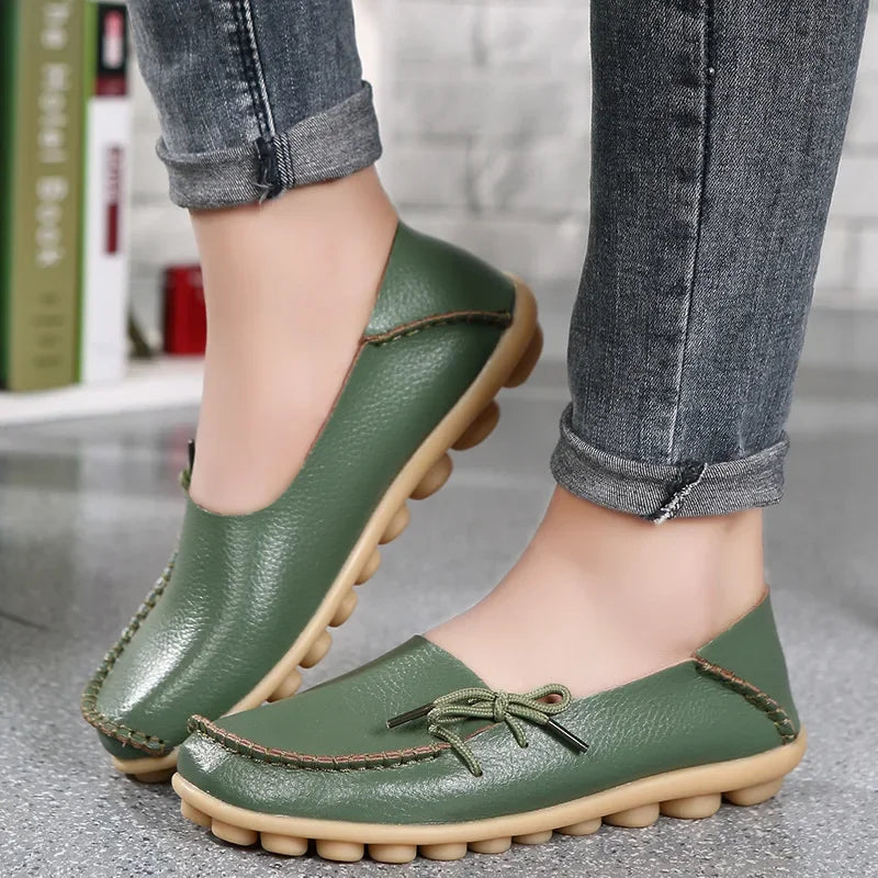 New Moccasins Women Flats 2026 Autumn Woman Loafers Genuine Leather Female Shoes Slip On Ballet Bowtie Women's Shoes Big Size