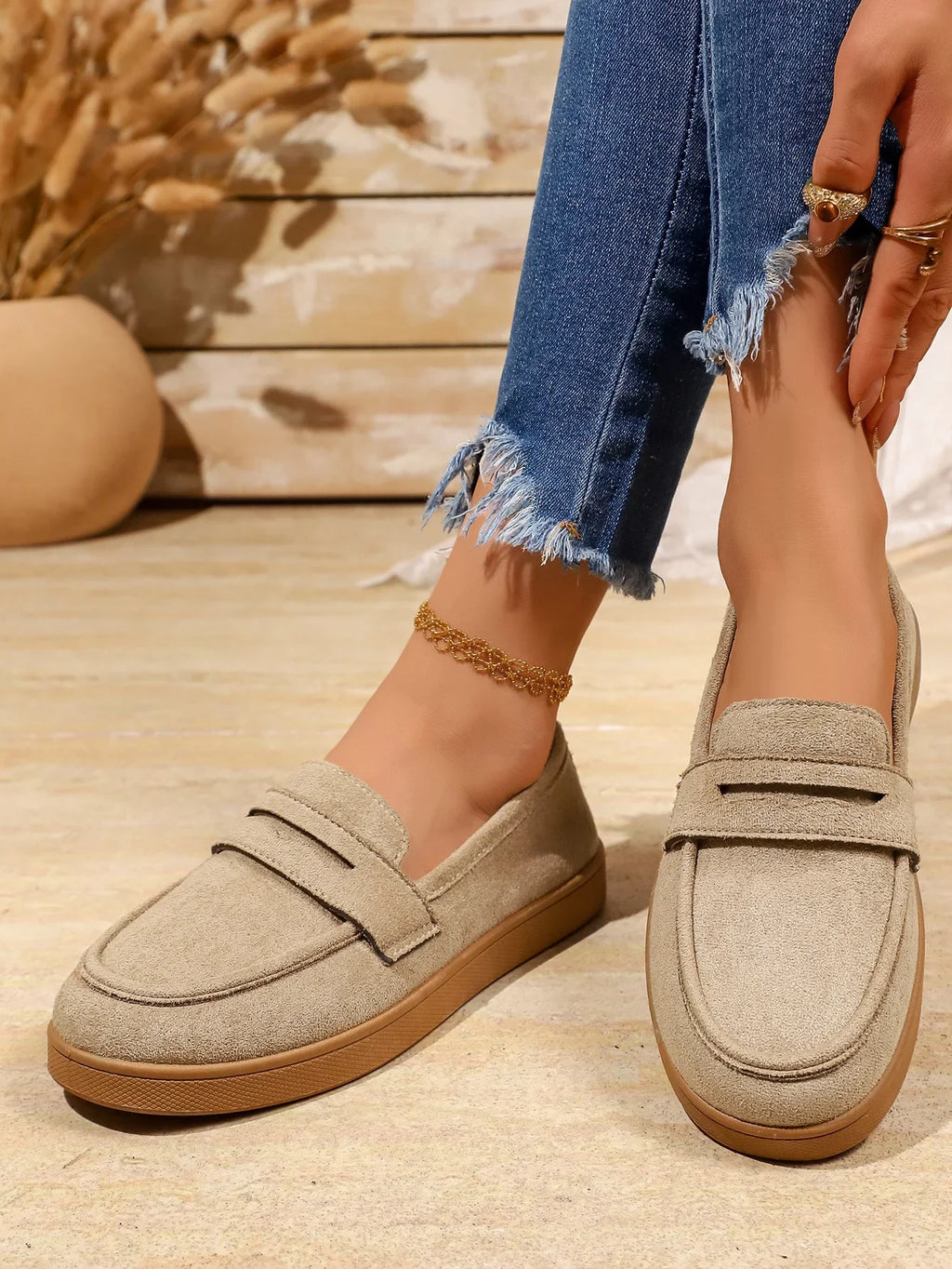Women's Tassel Slip on Loafers Fashion Comfort Outdoor Flats Casual Shoes Daily Walking Shoes British Style Suede Sneakers 43