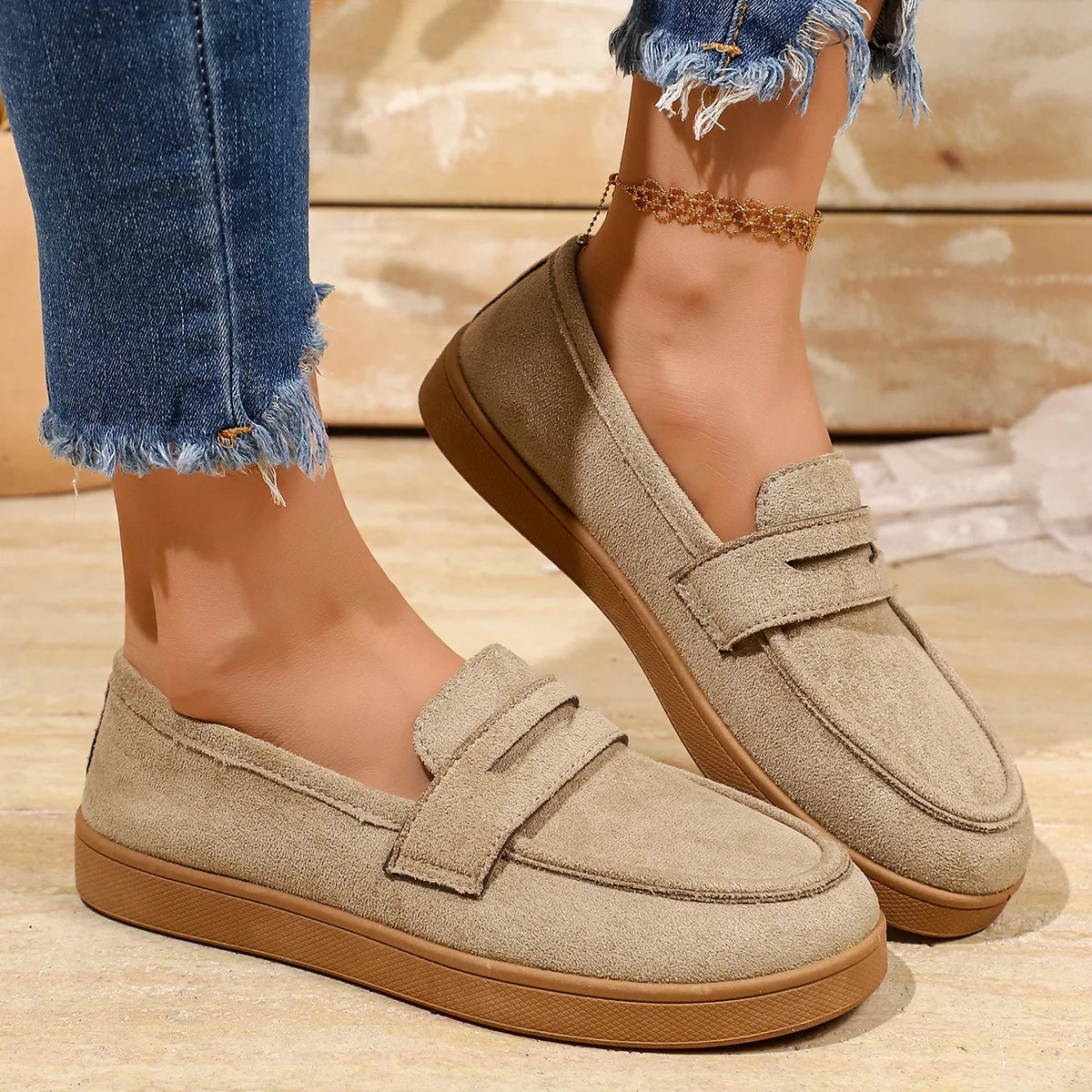 Women's Tassel Slip on Loafers Fashion Comfort Outdoor Flats Casual Shoes Daily Walking Shoes British Style Suede Sneakers 43
