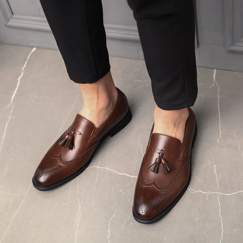 Luxury Men Loafers Tassels Soft Moccasins Spring Black Shoes Man High Quality Mens Shoes Casual Leather Driving Flats Size 38-48