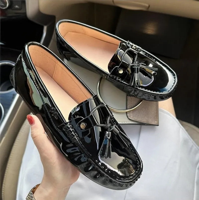 Office Ladies Comfortable Breathable Genuine Leather Flats Breathable Fashion Tassel Spring Summer Women Patent Leather Loafers