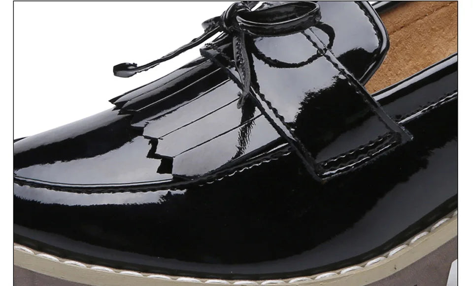 Loveontop Women Loafers Tassel Moccasins Bow-knot Round Toe Spring Autumn Ladies Slip-On Flats Handmade Genuine Leather Retro