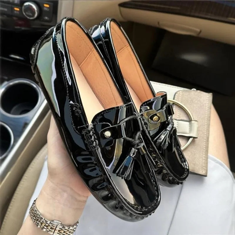 Office Ladies Comfortable Breathable Genuine Leather Flats Breathable Fashion Tassel Spring Summer Women Patent Leather Loafers