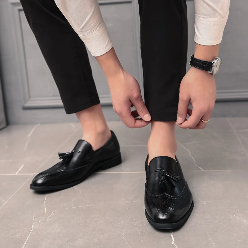 Luxury Men Loafers Tassels Soft Moccasins Spring Black Shoes Man High Quality Mens Shoes Casual Leather Driving Flats Size 38-48