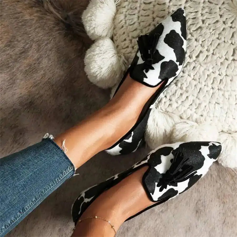 Cow Print Pointed Toe Loafers Women Shoes Tassel Slip‑on Casual Flat Shoes