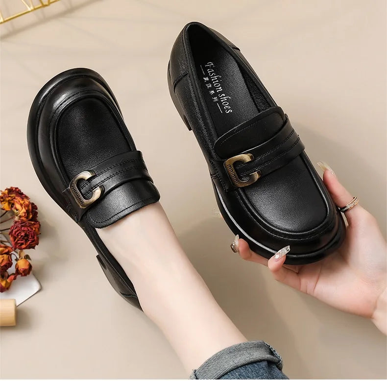 DRKANOL Fashion Genuine Leather Pumps Women Slip On Loafers British Style Retro Round Toe Metal Thick Heel Casual Shoes Big Size