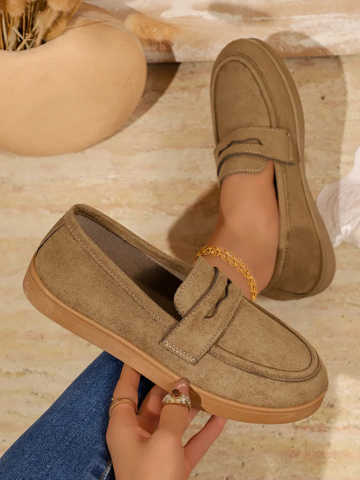 Women's Tassel Slip on Loafers Fashion Comfort Outdoor Flats Casual Shoes Daily Walking Shoes British Style Suede Sneakers 43