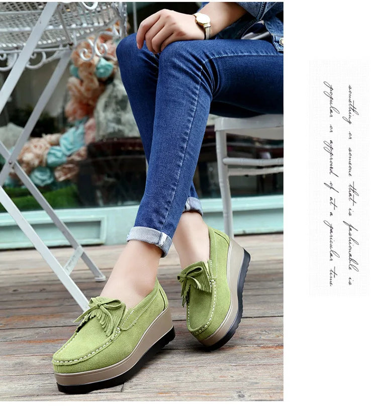 Fashon Green Suede Shoes of Women 2025 Spring Platform Leather Flats Slip on Sneakers Designer Tassel Fringe Loafer Moccasins
