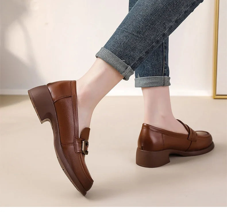 DRKANOL Fashion Genuine Leather Pumps Women Slip On Loafers British Style Retro Round Toe Metal Thick Heel Casual Shoes Big Size