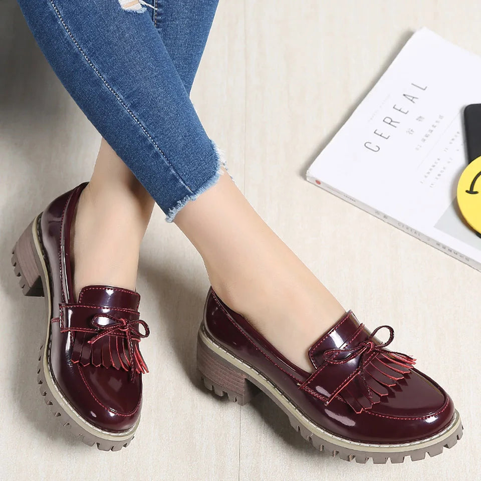 Loveontop Women Loafers Tassel Moccasins Bow-knot Round Toe Spring Autumn Ladies Slip-On Flats Handmade Genuine Leather Retro