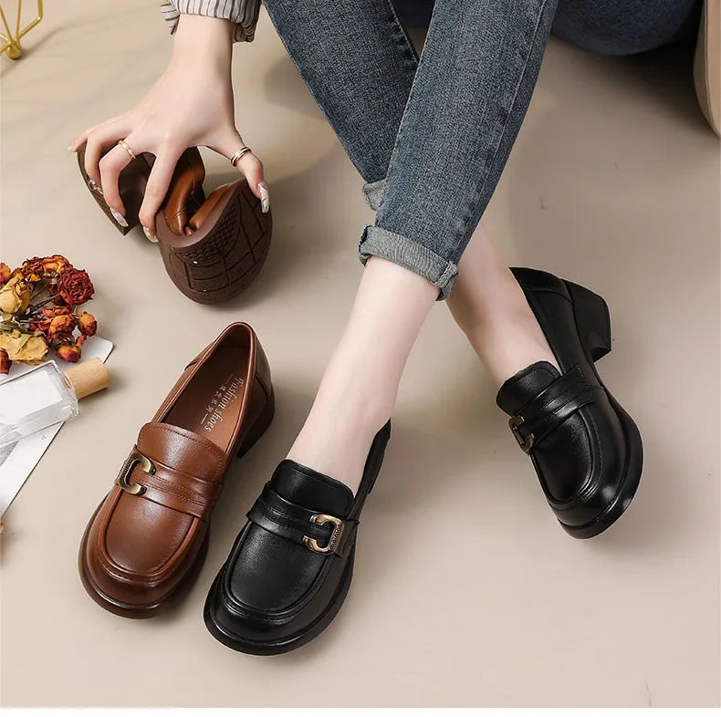 DRKANOL Fashion Genuine Leather Pumps Women Slip On Loafers British Style Retro Round Toe Metal Thick Heel Casual Shoes Big Size