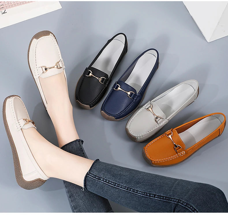2024 New Women Shoes Flats Leather Moccasins Sneakers Woman Casual Shoes Slip-on Loafers Female Boat Shoes Big Size 44