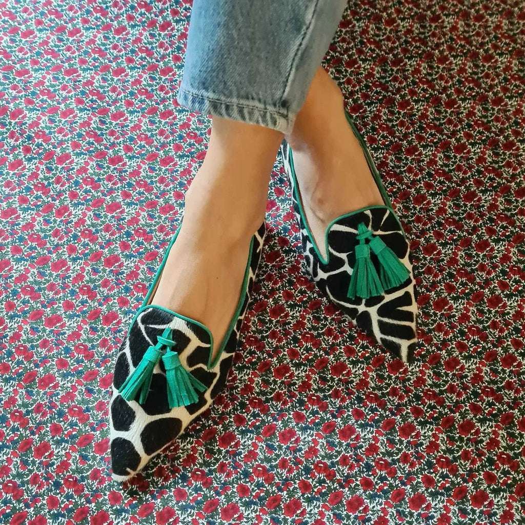 Women Tassel Pointed Toe Flat Shoes New Low Heel Slip on Shoes Casual Breathable Ballet Flats Loafers Women Daily Walking Shoes