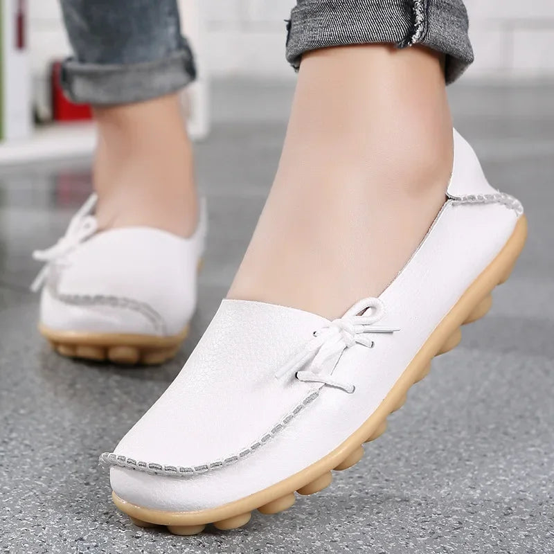 New Moccasins Women Flats 2026 Autumn Woman Loafers Genuine Leather Female Shoes Slip On Ballet Bowtie Women's Shoes Big Size