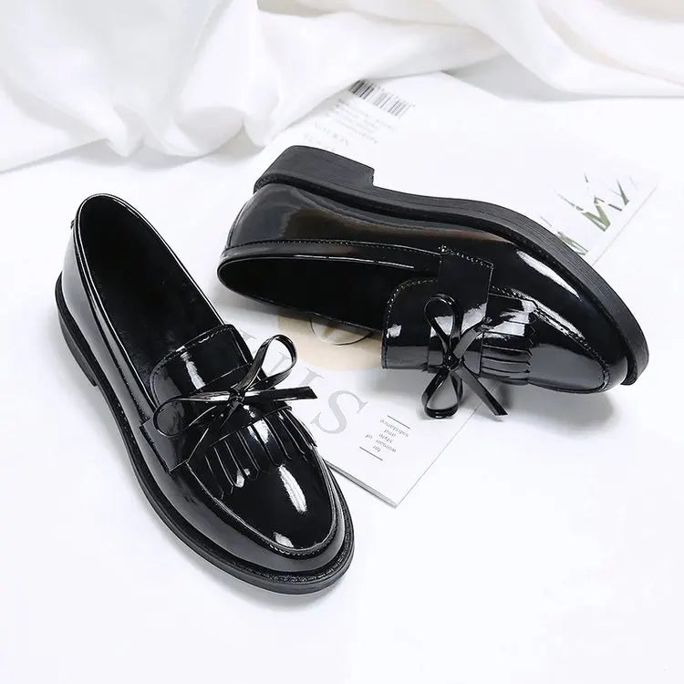 Womens Shoes Patent Leather Women Loafers British Tassel Casual Female Flat Shoes Bowknot Small Leather Shoe Comfortable Zapatos
