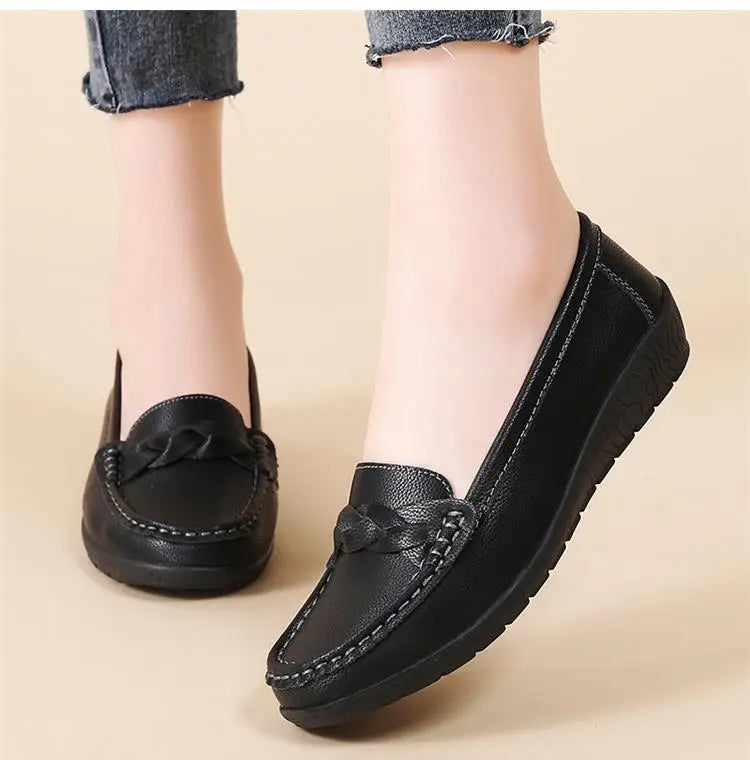 Genuine Leather Women Flats Fashion Soft Flat Shoes Moccasins Shoes Women Casual Ballet Flats Retro Zapatos De Mujer Plus Size