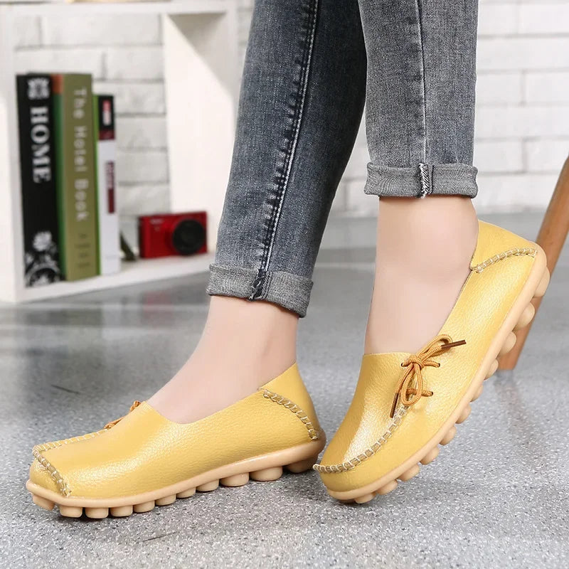 New Moccasins Women Flats 2026 Autumn Woman Loafers Genuine Leather Female Shoes Slip On Ballet Bowtie Women's Shoes Big Size