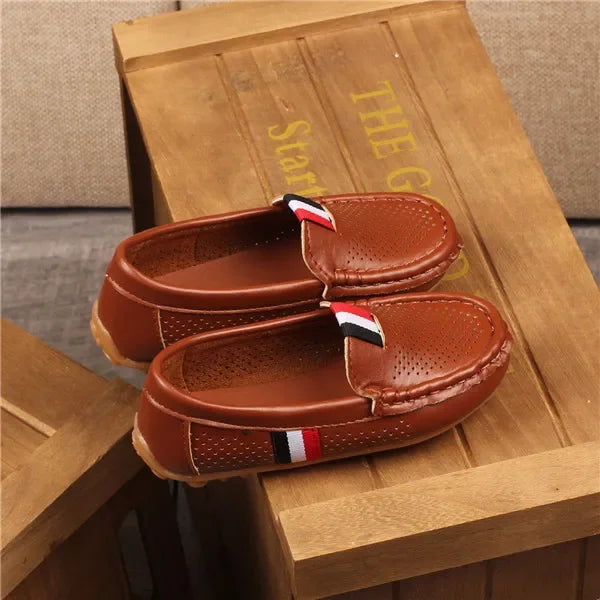 JGSHOWKITO Boys Shoes Fashion Soft Flat Loafers For Toddler Boy Big Kids Sneakers Children Flats Breathable Moccasin Cut-outs