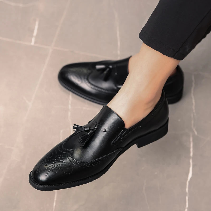 Luxury Men Loafers Tassels Soft Moccasins Spring Black Shoes Man High Quality Mens Shoes Casual Leather Driving Flats Size 38-48