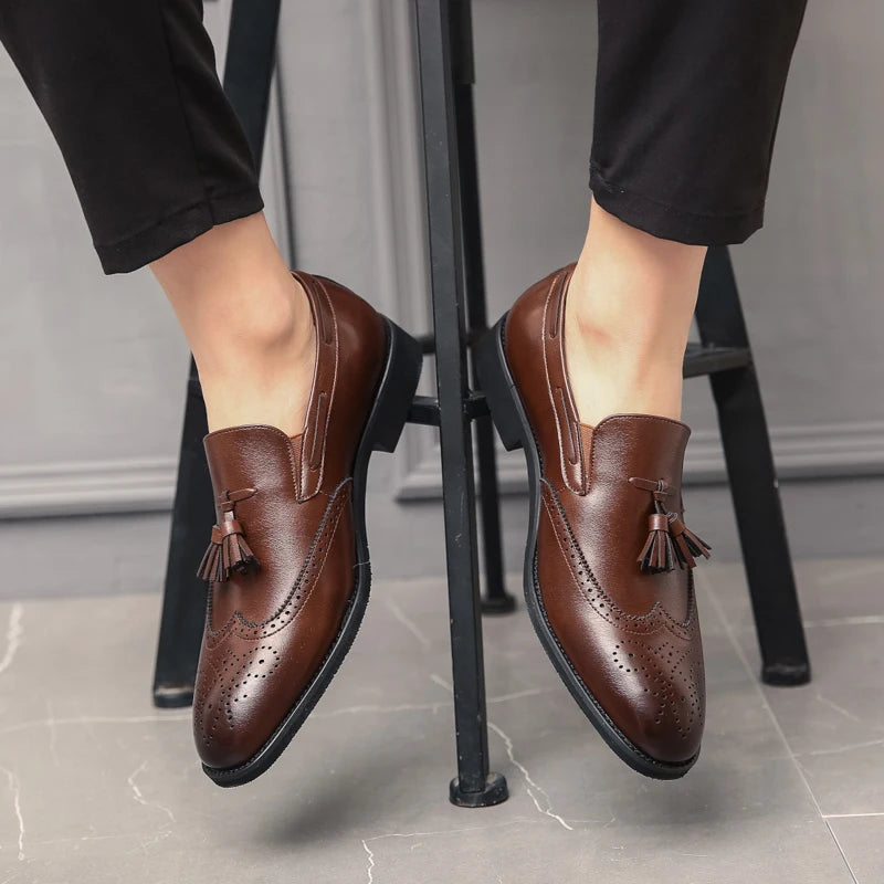 Luxury Men Loafers Tassels Soft Moccasins Spring Black Shoes Man High Quality Mens Shoes Casual Leather Driving Flats Size 38-48