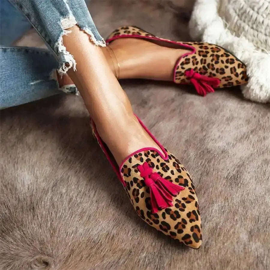 Cow Print Pointed Toe Loafers Women Shoes Tassel Slip‑on Casual Flat Shoes
