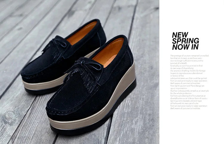 Fashon Green Suede Shoes of Women 2025 Spring Platform Leather Flats Slip on Sneakers Designer Tassel Fringe Loafer Moccasins